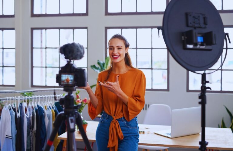 Marketing de Influência: Maximizando Autenticidade e Impacto com Estratégias