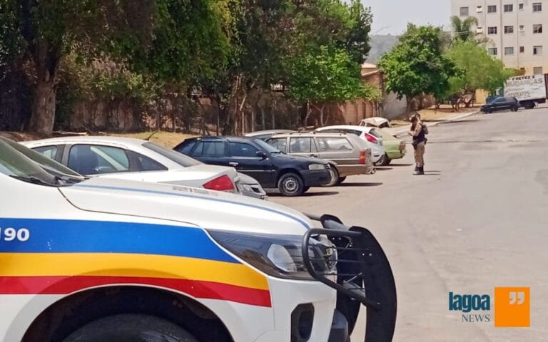 Polícia Militar de Lagoa Santa faz Operação em Busca de Carros e Motos Irregulares