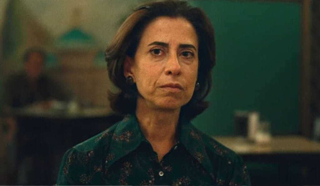 O Brilhantismo de Fernanda Torres e Seu Impacto na Cultura 4 Fernanda Torres - Filme Ainda Estou Aqui