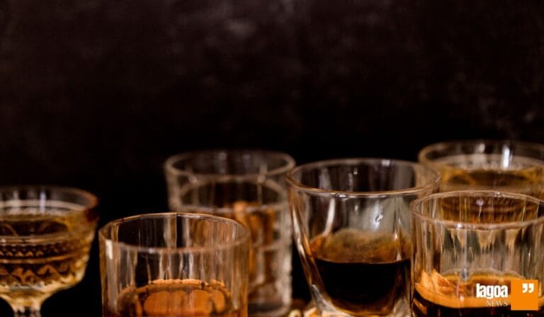 Os Perigos do Excesso de Bebidas Alcoólicas: Por Que Devemos Ter Cuidado