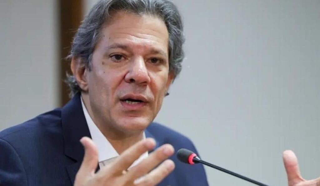Pé-de-Meia: Programa para Estudantes em Risco de Corte