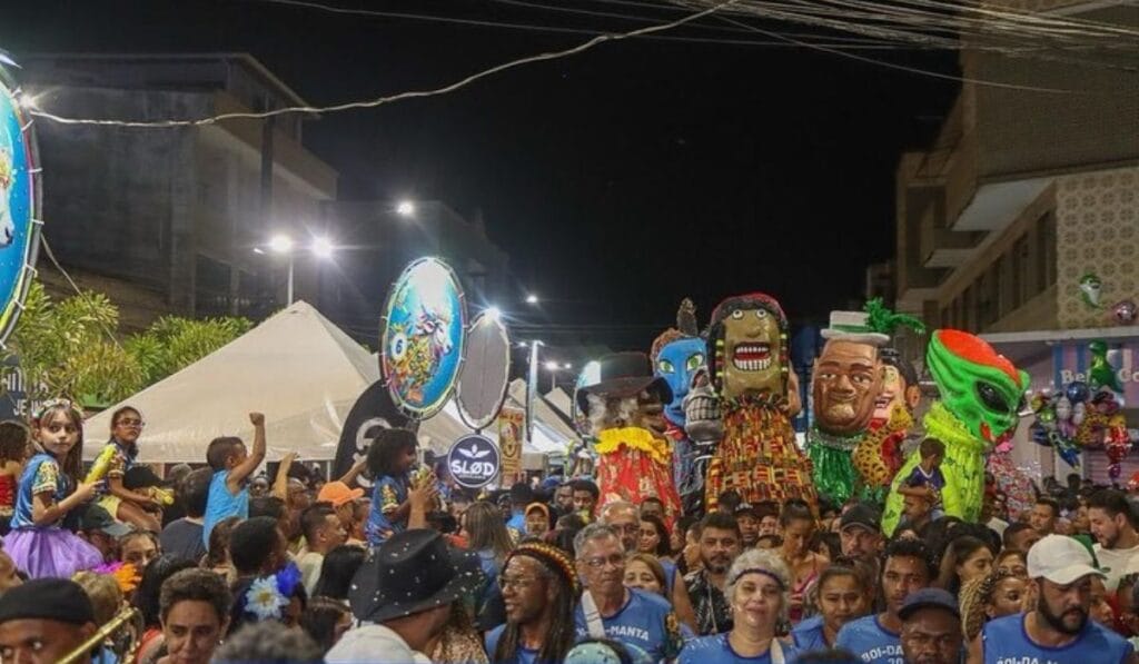 Boi-da-Manta 2025: Tradição e Alegria em Vespasiano 2 Histórico do Boi-da-Manta