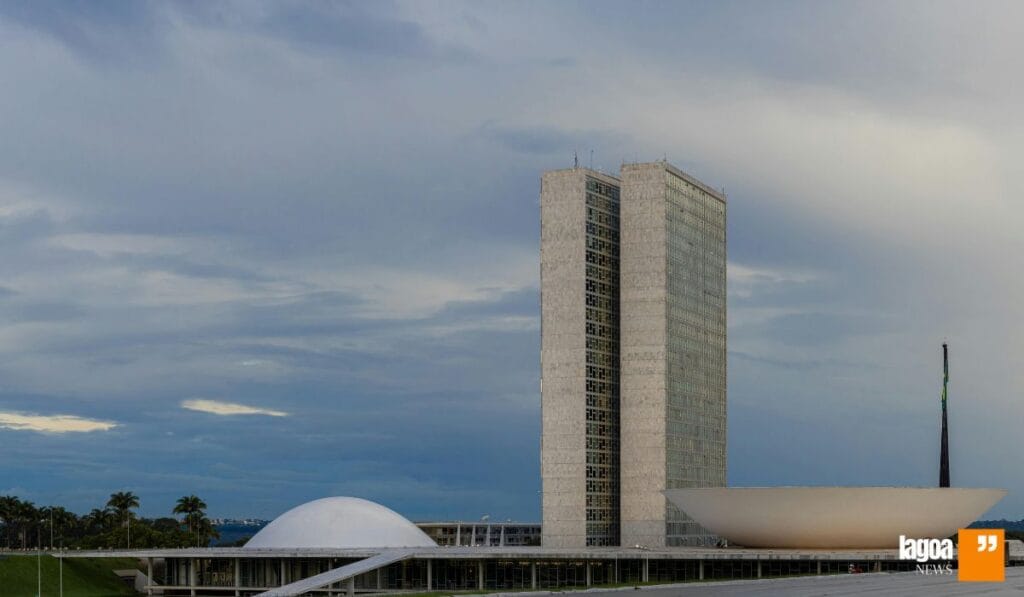 Gastos do Governo Crescem e Desafios Administrativos Persistem 2 Aumento das Despesas Públicas e Seus Impactos