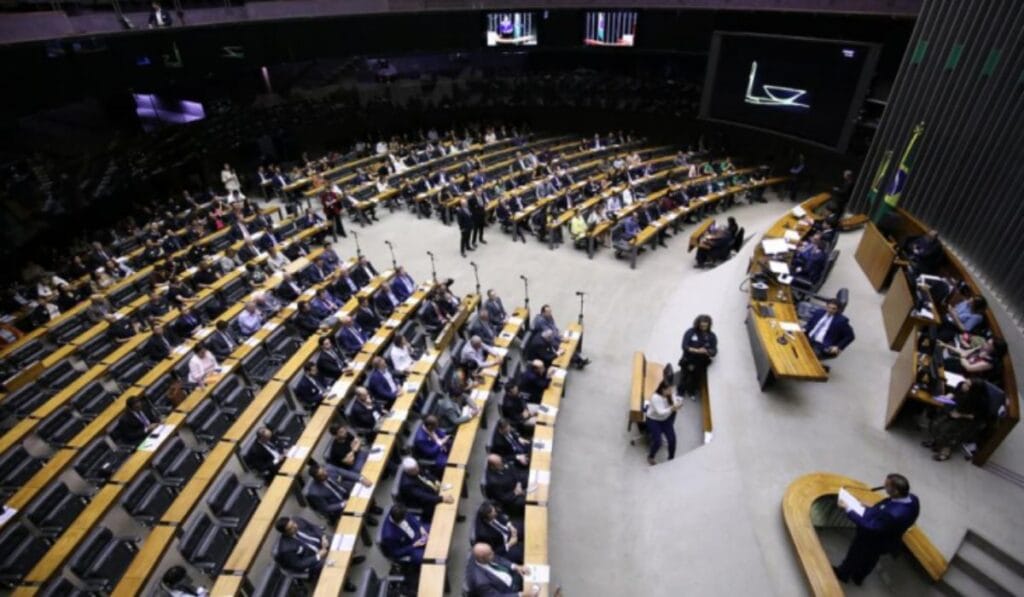 PL da Anistia: o debate político e os reflexos na democracia brasileira