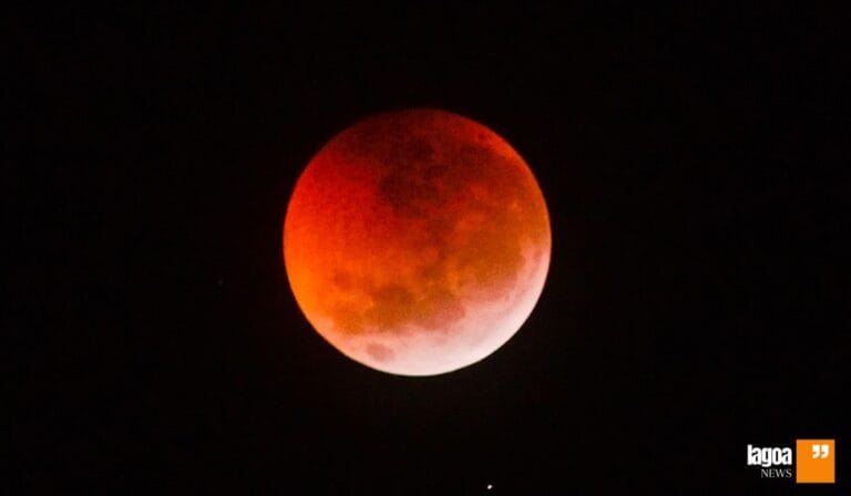 Primeiro Eclipse Lunar de 2025: A Lua de Sangue Vista do Brasil