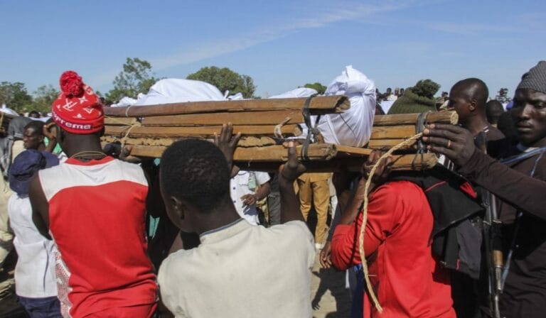 Ataques na Nigéria em 2025: Violência Escalada e Crise Humanitária