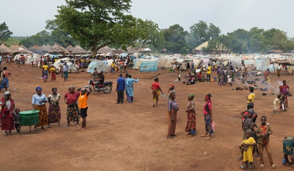 Ataques na Nigéria em 2025: Violência Escalada e Crise Humanitária 2 Ataques na Nigéria em 2025 - dezenas de mortos