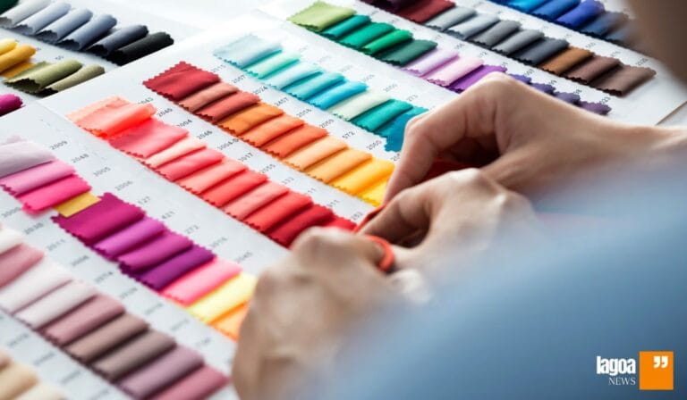 Cores em alta na moda 2025 nas ruas e vitrines