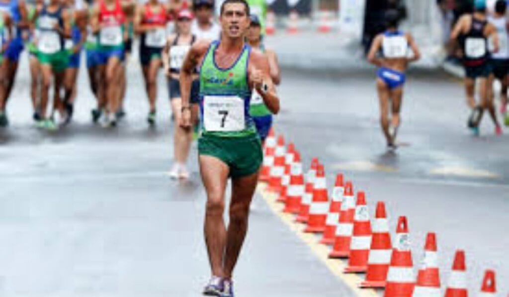 Caio Bonfim marca nova era com conquistas históricas no Circuito Mundial de Atletismo 2025 2 Conquista no pódio