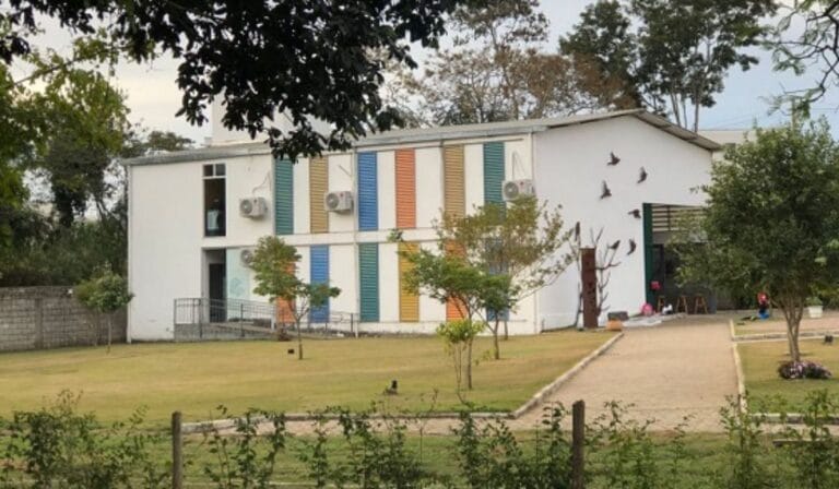 Escola sustentável em Lagoa Santa promove transformação social através da arquitetura e educação inovadora