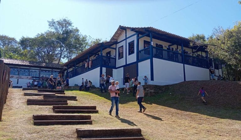 Fazenda Samambaia reabre como símbolo da cultura de roça com festival gastronômico em Minas Gerais