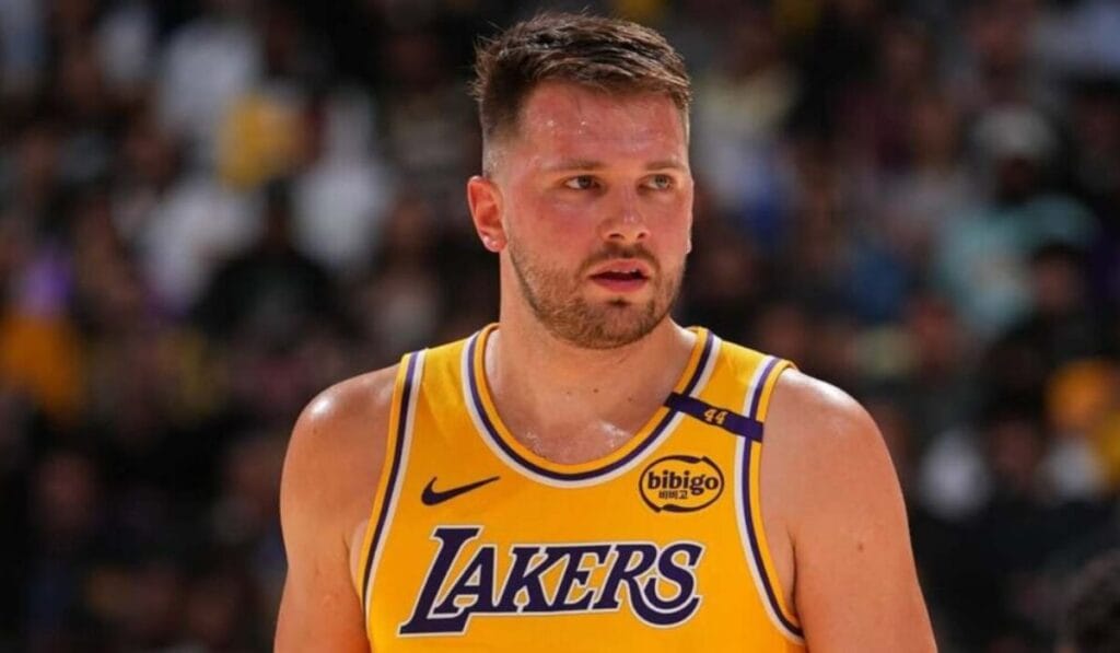 Playoffs da NBA 2025: Rivalidades, destaques e favoritos 2 Formato e Relevância dos Playoffs 2025