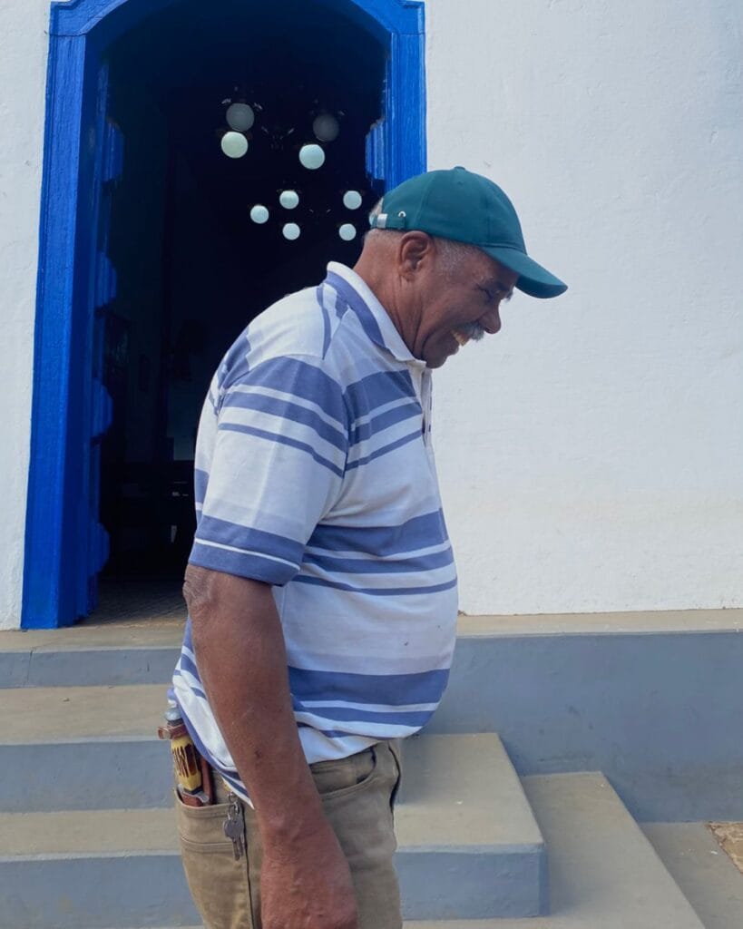 Zé do Boné e a magia de São José da Serra: refúgio encantador em Jaboticatubas 4 Conheça Zé do Boné O guardião da história local