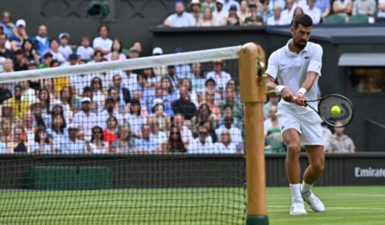 Djokovic atinge 100 vitórias em Wimbledon e faz história no tênis