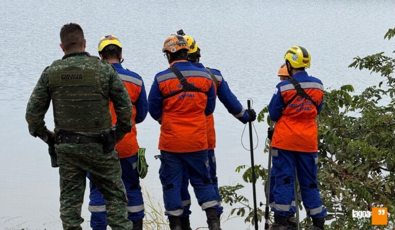 Jacaré Alfredo é vítima de ataques com arpões em Lagoa Santa