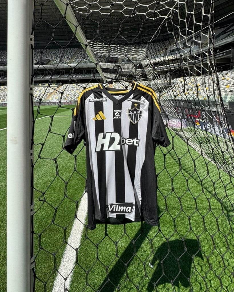 Cruzeiro impõe sua força, cala a Arena e abre vantagem nas quartas da Copa do Brasil 3 Cruzeiro vence Atlético-MG na Copa do Brasil