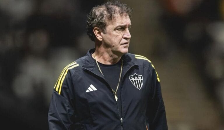 Cuca é demitido do comando técnico do Atlético-MG
