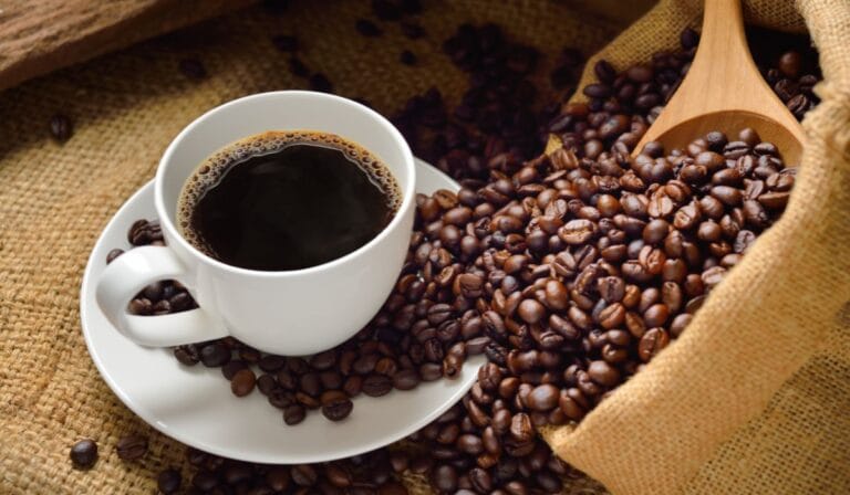 Mercado do café em alerta: Tarifas dos EUA sobre o produto brasileiro podem elevar preços
