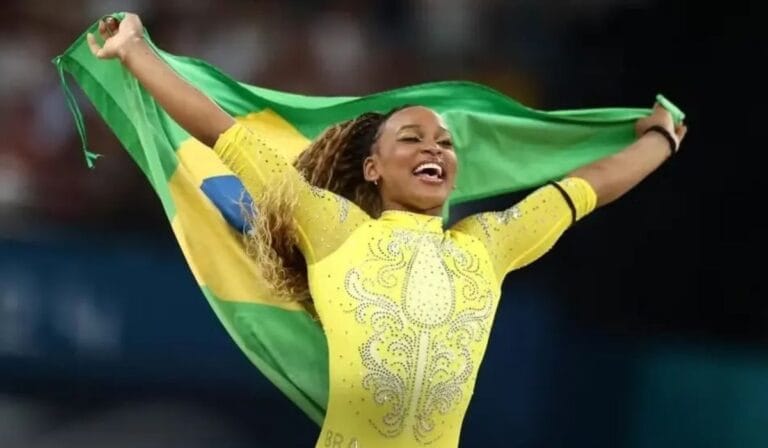 Rebeca Andrade suspende competições para priorizar saúde