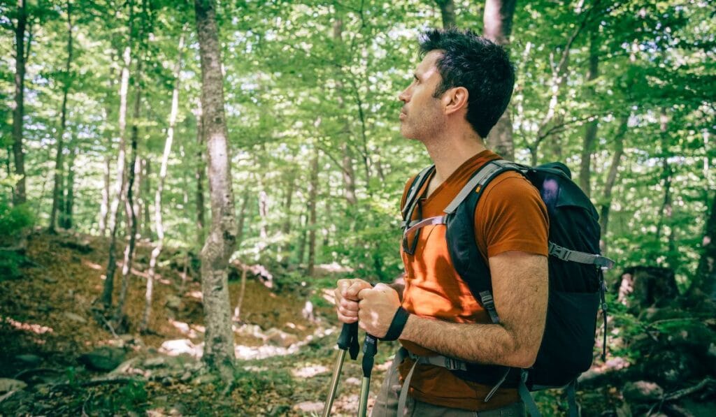  Impacto do Turismo de Aventura em Comunidades Locais
