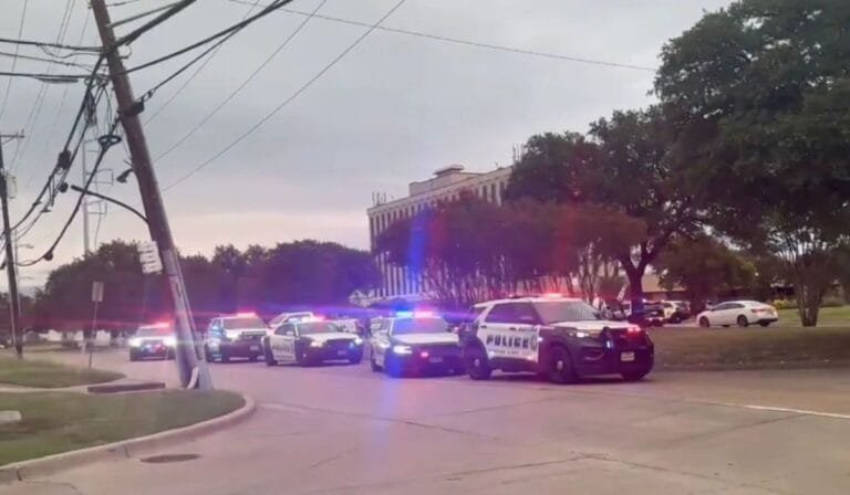 Ataque Tiroteio em escritório do ICE em Dallas: “ANTI-ICE” em bala sugere motivação ideológica