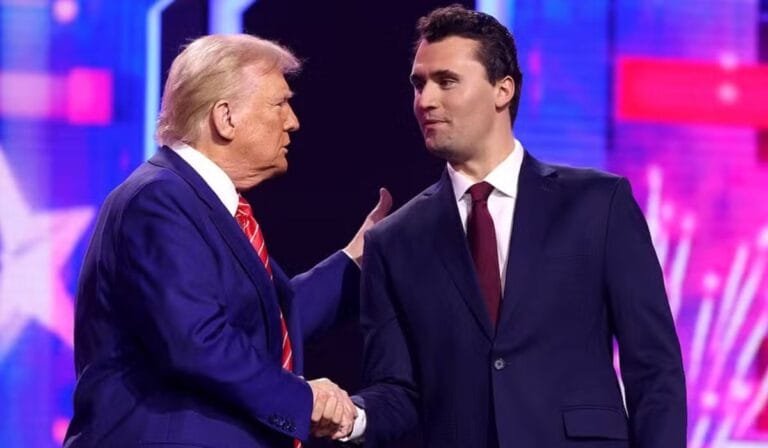 Charlie Kirk, aliado de Trump, é baleado em evento universitário nos EUA