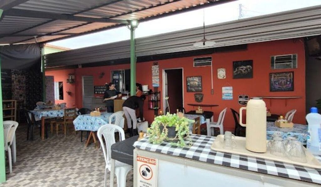 Da roça ao fogão: a trajetória de Ismélia Fonseca, a cozinheira por trás das Delícias da Vovó Mena