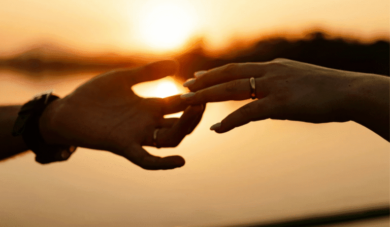 3 Minisséries românticas da Netflix para maratonar no final de semana