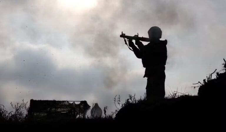 Kremlin diz querer o fim da guerra, mas admite impasse nas negociações de paz