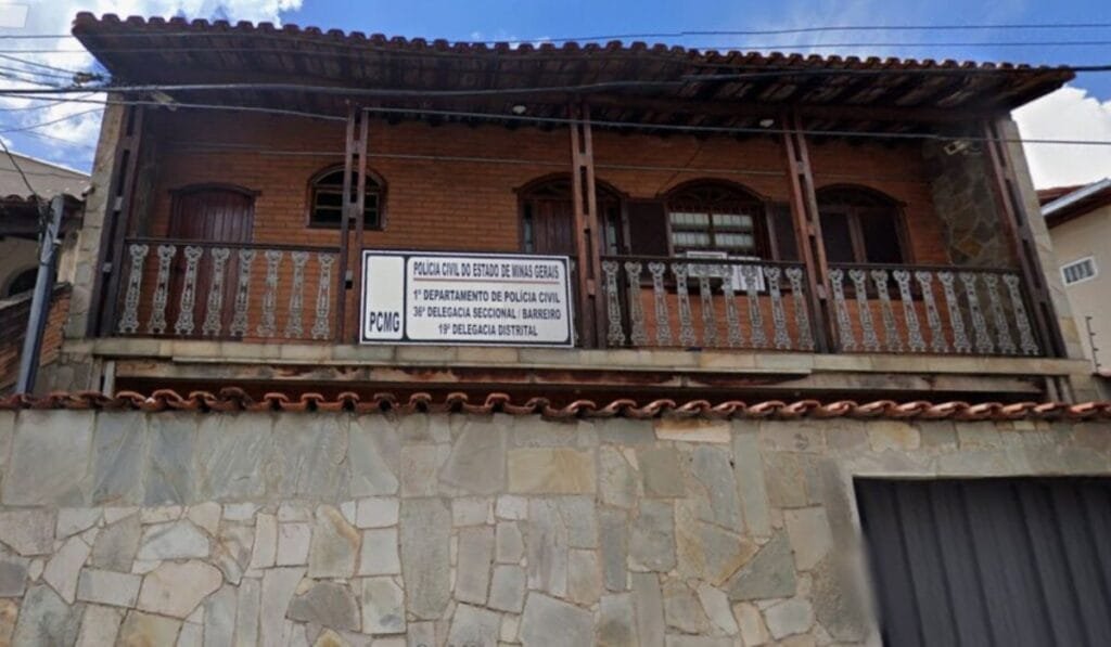 Investigação aponta que servidora desviava armas de delegacia de BH para vender ao Terceiro Comando Puro e a outras facções