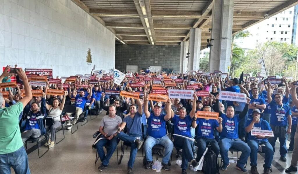 PEC do Referendo: o futuro da Copasa em jogo em Minas Gerais