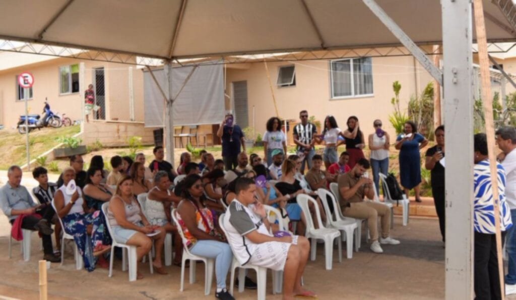 Vila Formosa recebe mais 10 casas em Lagoa Santa